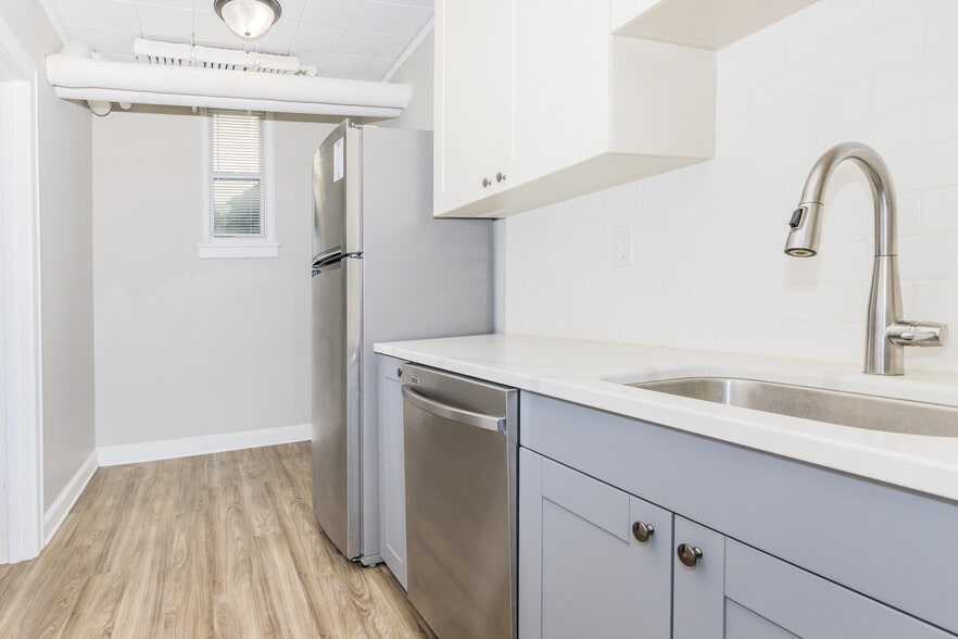 Building Photo - Furlow Apartments