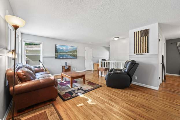 Building Photo - 6601 Jersey Ave N