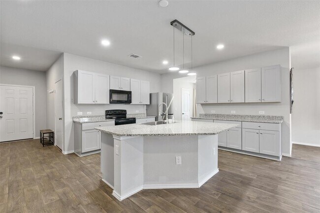 Building Photo - 6021 Roderick Dr