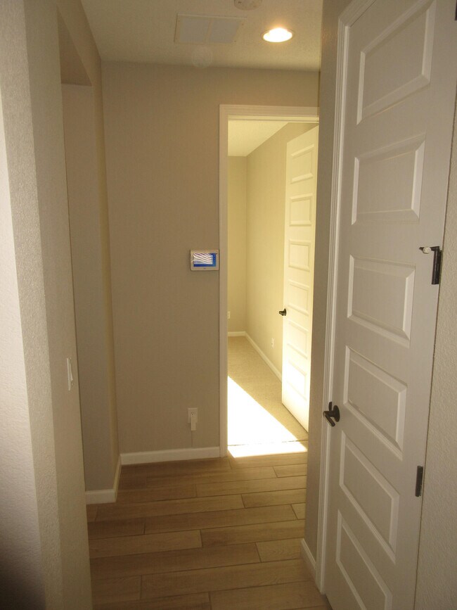 Building Photo - 8715 Sugarite Trail NE