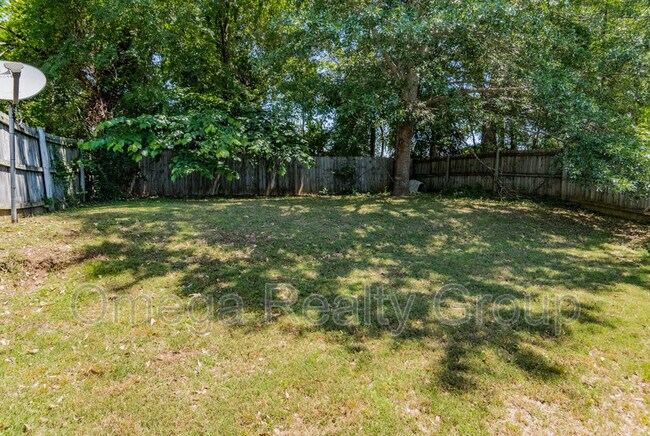 Building Photo - 2038 Plantation Pkwy