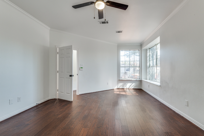 Building Photo - 18702 Riverstone Ct