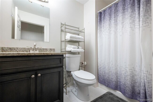 Building Photo - 2928 Prince Hall Dr