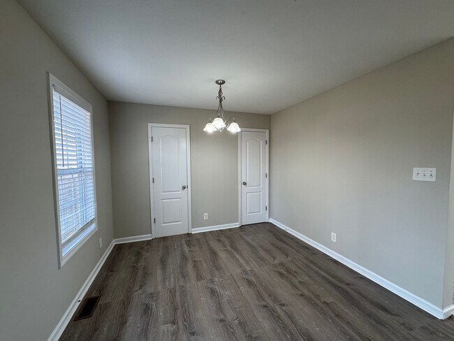 Building Photo - Beautiful Single Family Home