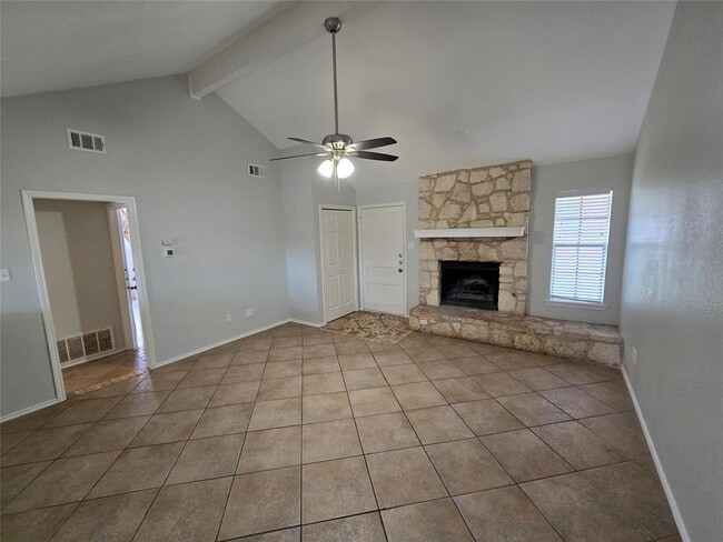 Building Photo - 16308 Edgemere Dr
