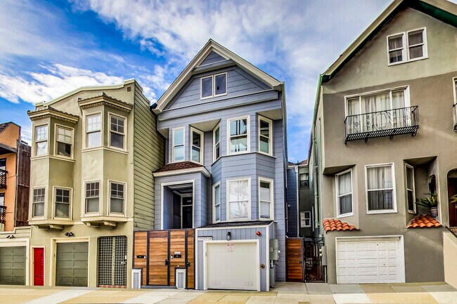 Building Photo - 1026 Capp St