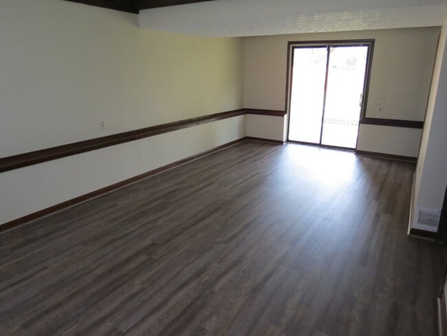 Building Photo - 2711 Millrace Dr