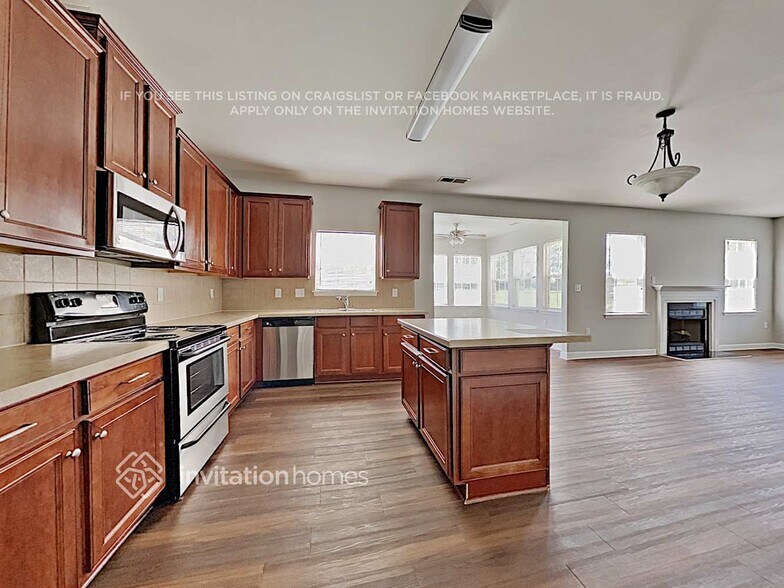 Building Photo - 4020 Linville Falls Ln