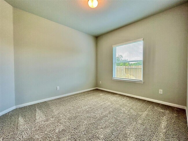 Building Photo - 18519 Lilliput Ln