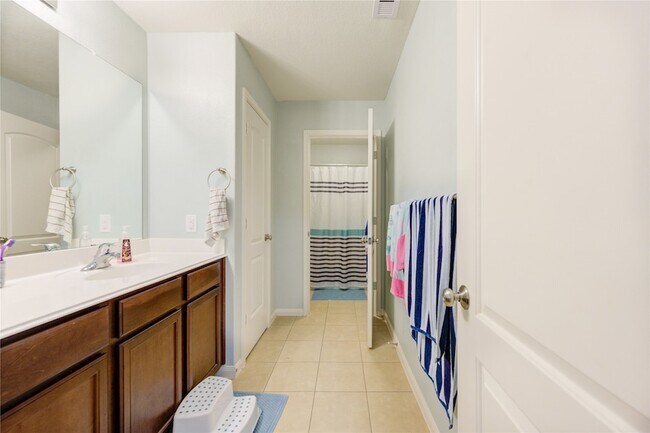 Building Photo - 7546 Fettle Ln