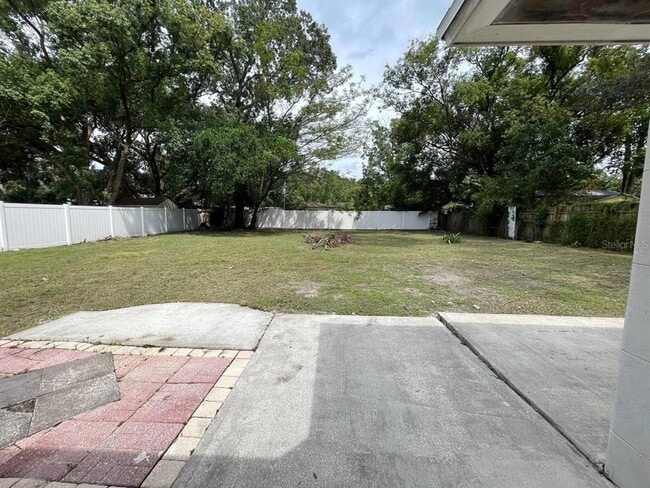 Building Photo - 123 Wildwood St