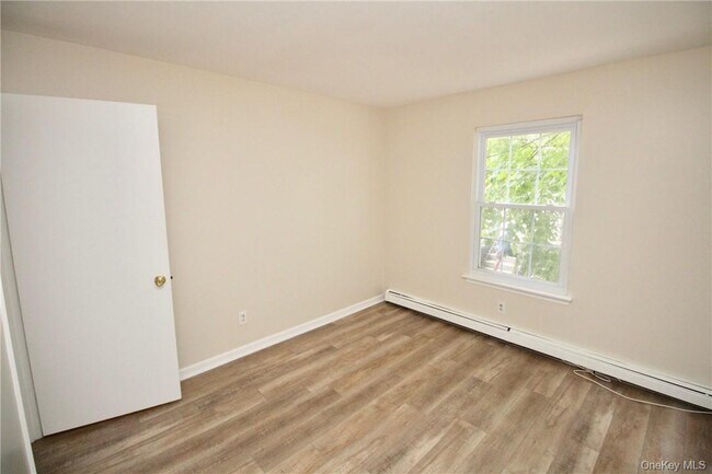 Building Photo - 25 Lexington Hills Rd