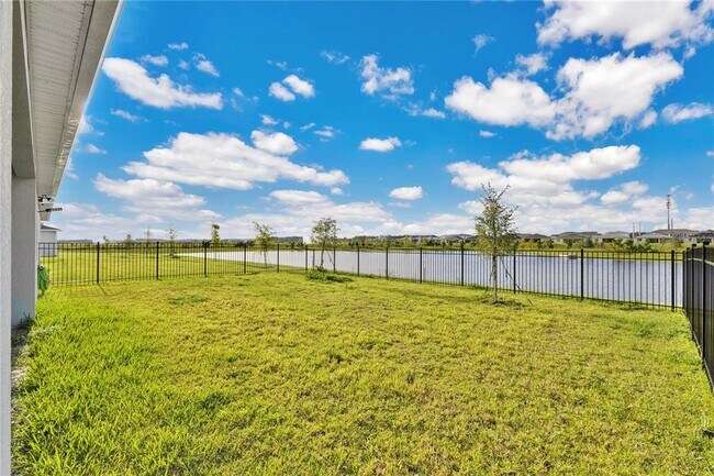 Building Photo - 6920 Rosy Sky Ave