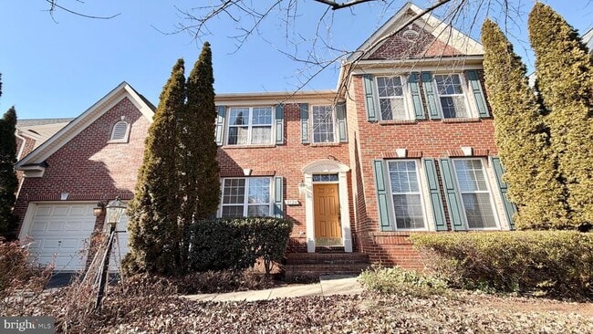 Building Photo - 3724 Renoir Terrace