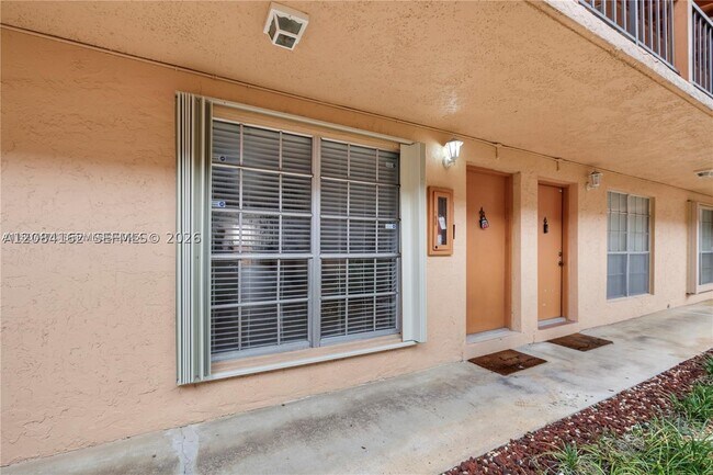 Building Photo - 7241 Miami Lakes Dr