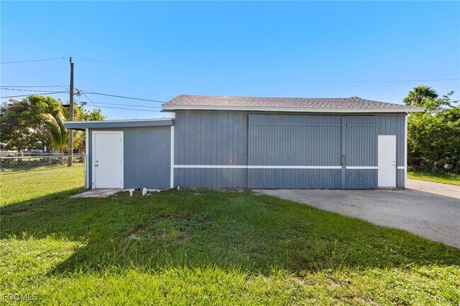 Building Photo - 2981 Ribbon Ct