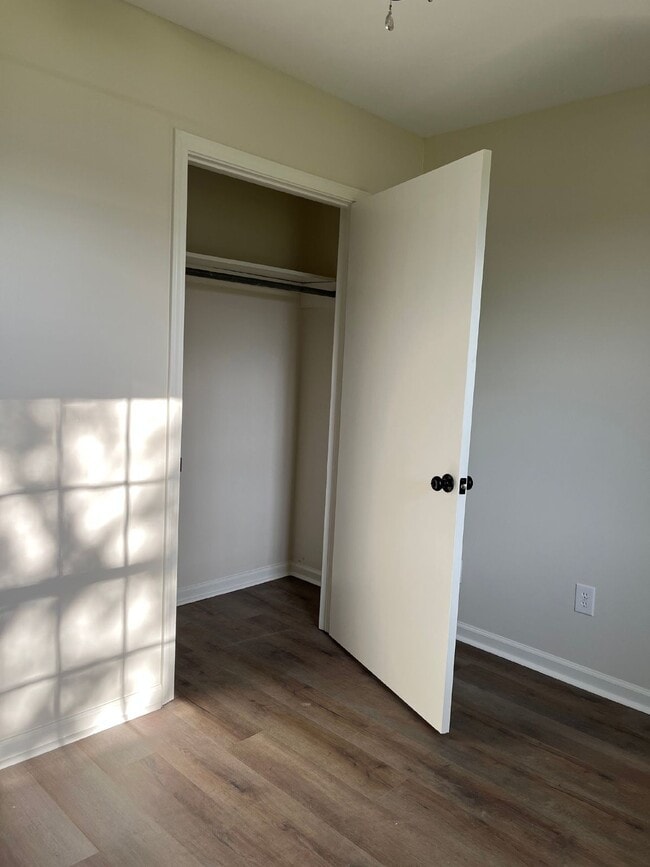 Building Photo - "Charming 3-Bed Home with Cozy 982 Sq. Ft. Living Space on Smith Avenue, Trumann!"