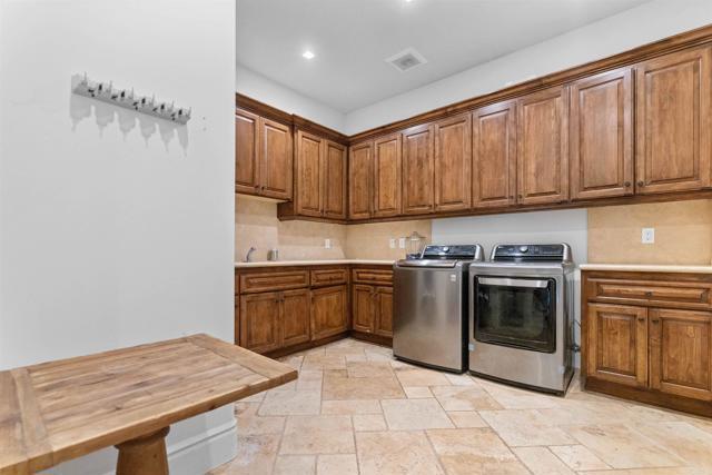 Building Photo - 5171 Del Mar Mesa Rd