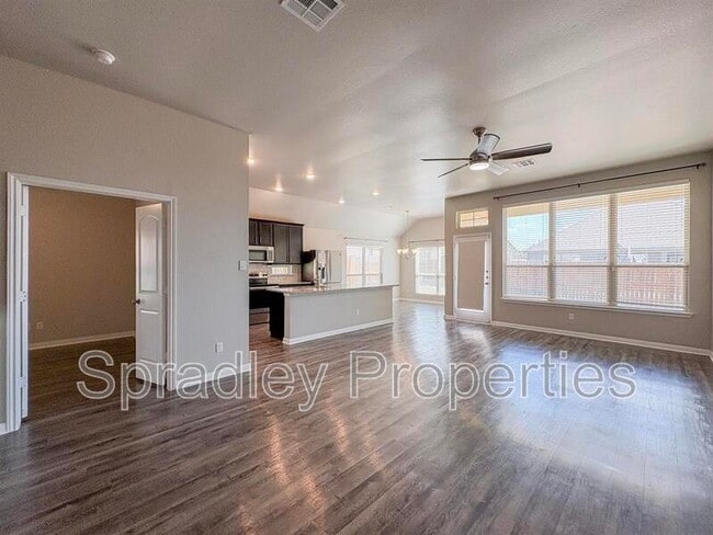 Building Photo - 1131 Kiskadee Branch Dr