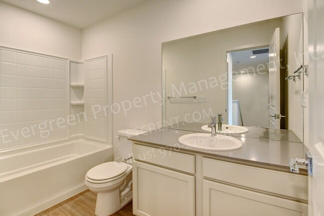 Building Photo - 4954 Denys Dr.