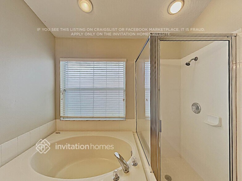 Building Photo - 18846 Maisons Dr