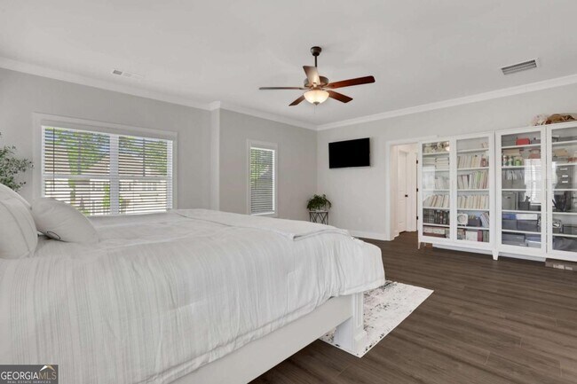 Building Photo - 1297 Cauley Creek Dr