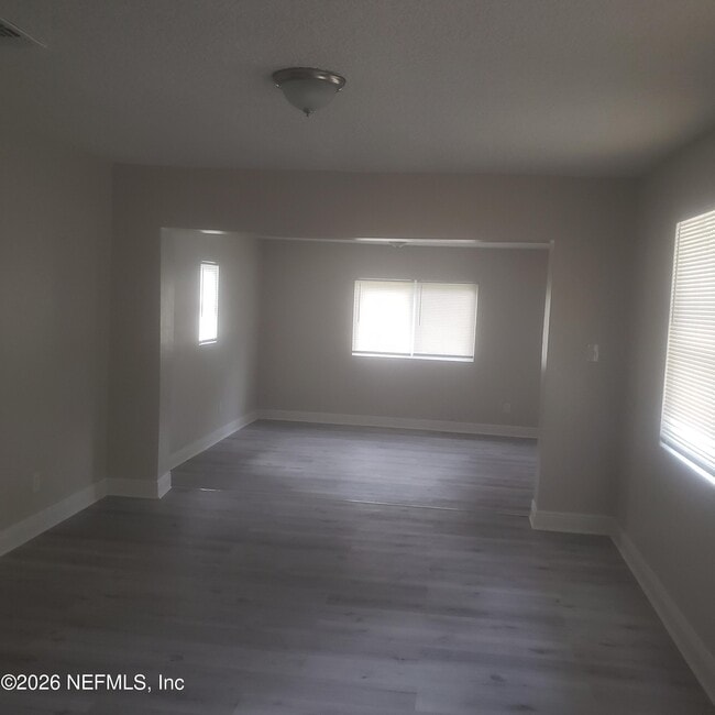 Building Photo - 5531 Agra Ct