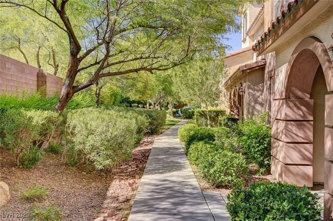 Building Photo - 11518 Belmont Lake Dr