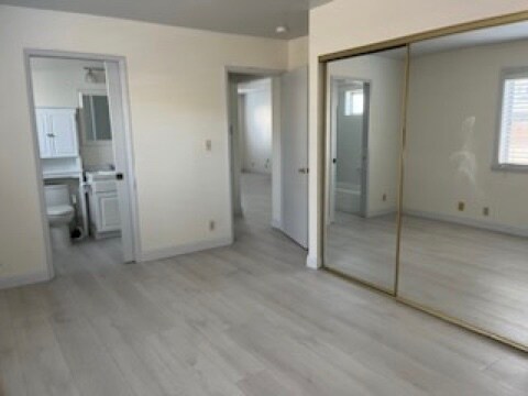 Bedroom with direct access to bathroom - 763 15th St