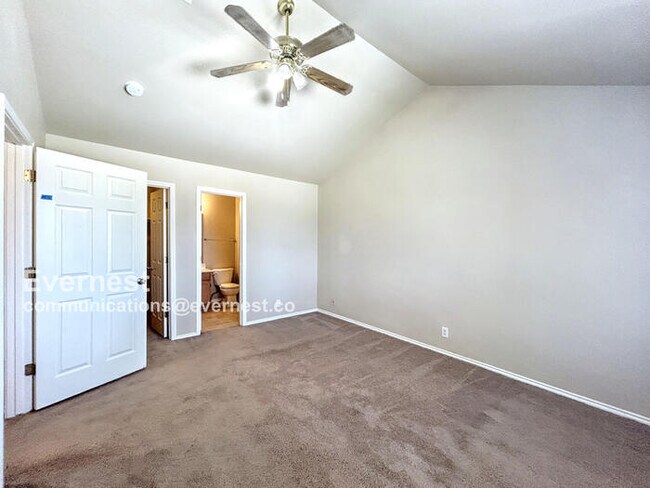 Building Photo - 3017 Douglas Fir Dr
