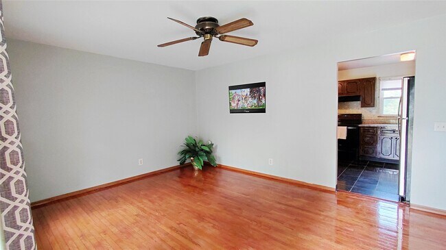 Building Photo - 1529 Codorniz Ln