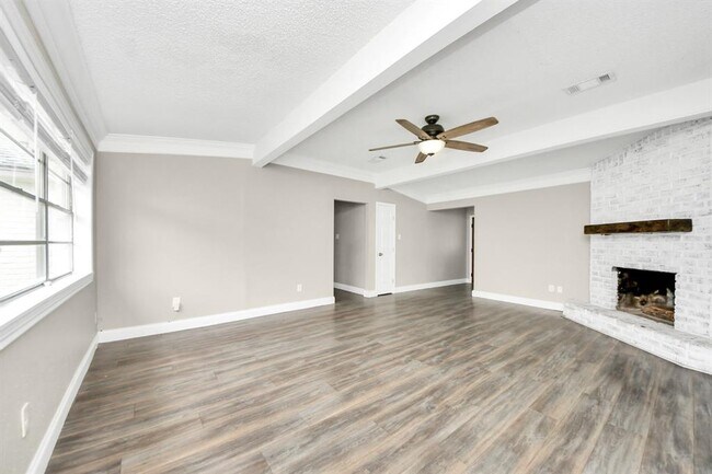 Building Photo - 13003 Foxburo Dr