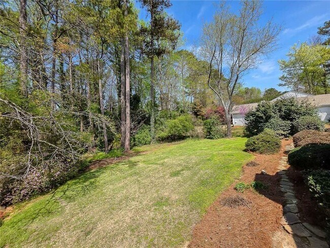 Building Photo - 4093 Deerbrook Way SW