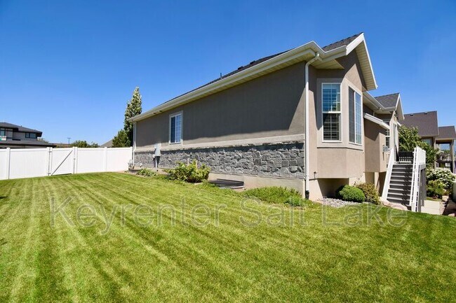 Building Photo - 2101 Plum Harvest Way