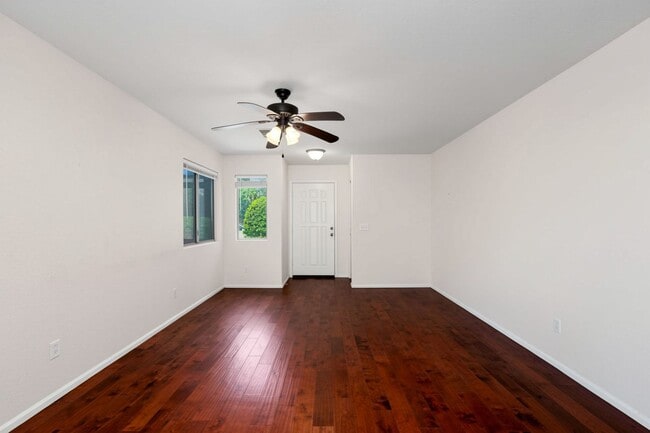 Building Photo - Live in Rancho El Dorado | Spacious 3 Bed Near Golf & Parks