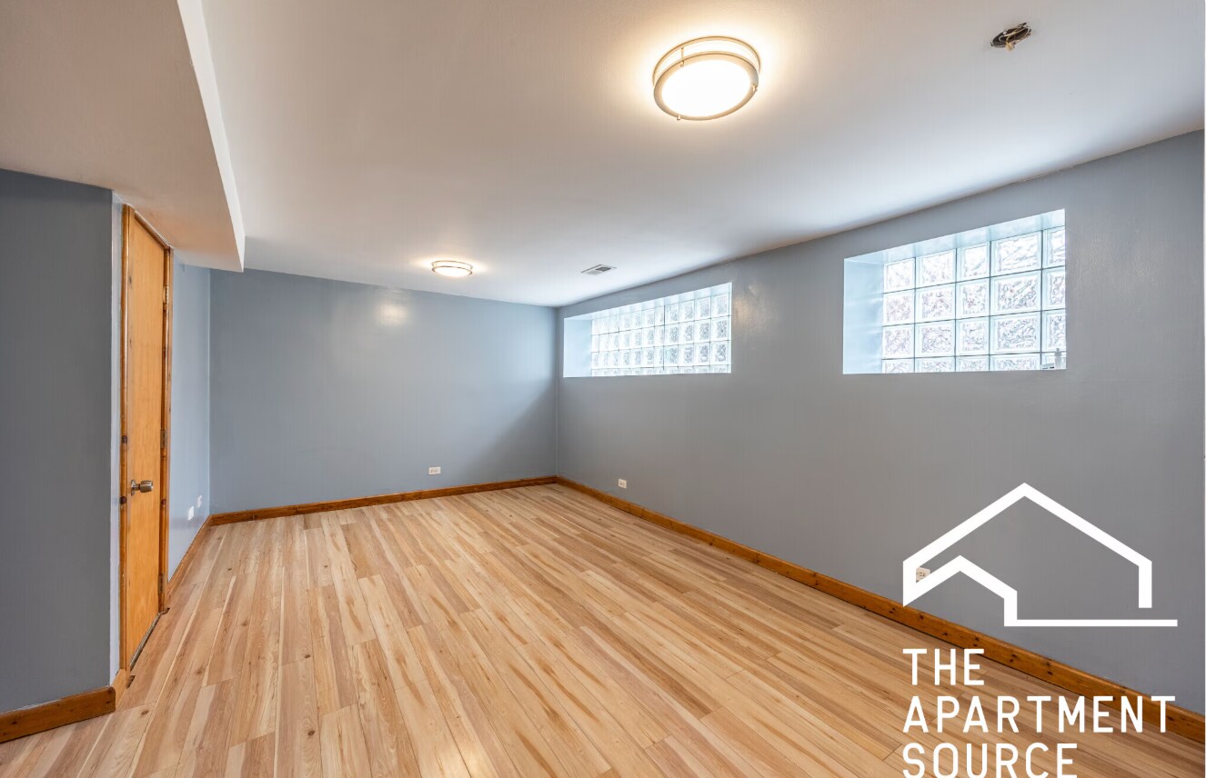 Building Photo - 1351 N Washtenaw Ave