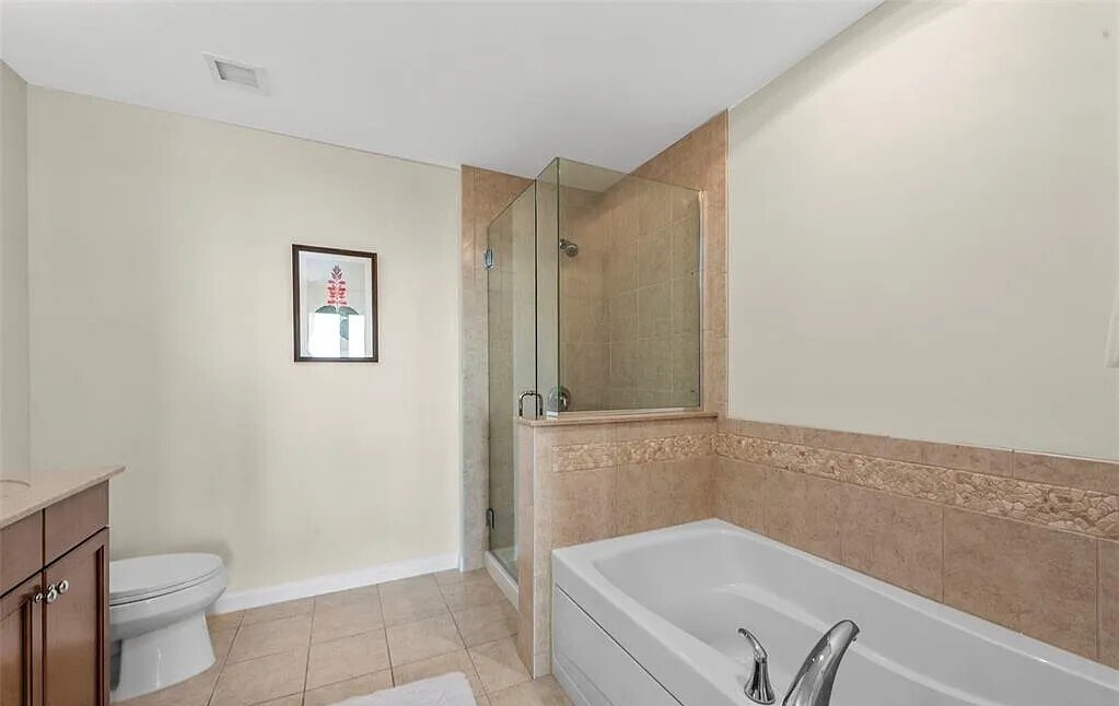 Building Photo - 4909 Laclede Ave