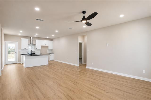 Building Photo - 120 Brookview Dr