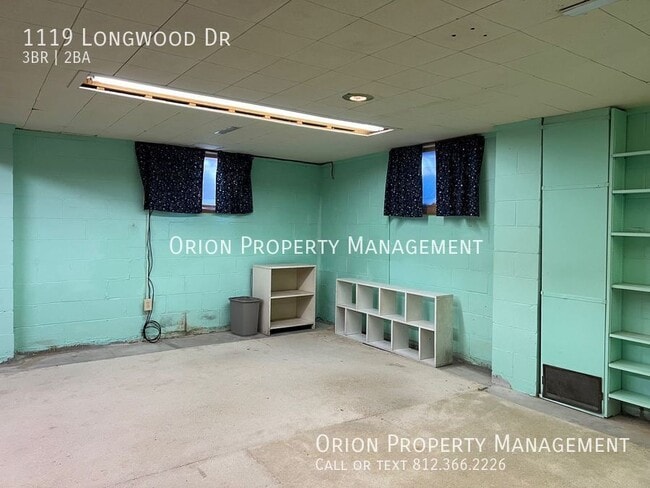 Building Photo - 1119 S Longwood Dr
