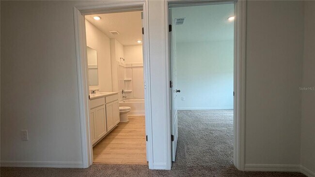 Building Photo - 5152 Native Mile Lp