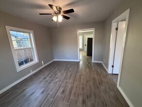 Building Photo - Remodeled 2 bedroom, 1 bathroom house with...
