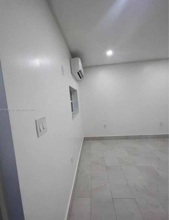 Building Photo - 4331 SW 147th Pl