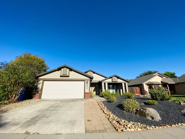 Building Photo - 271 Allport Dr