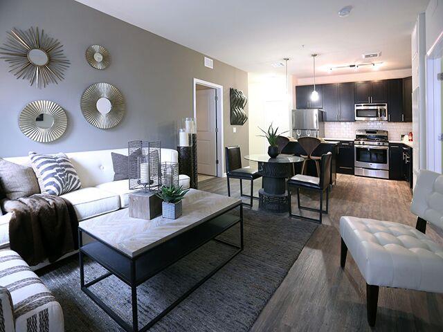 Building Photo - The Allure Mineola