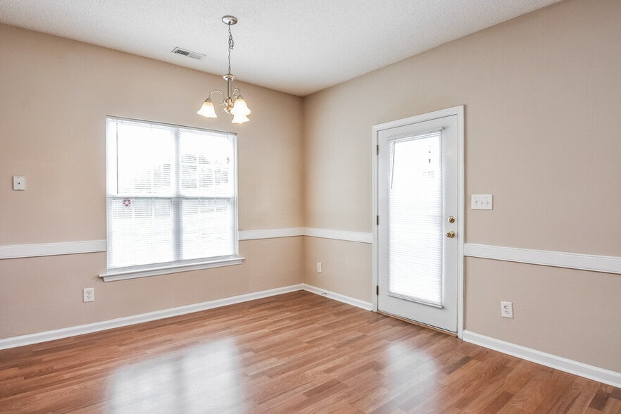 Building Photo - 7004 Paint Rock Ln