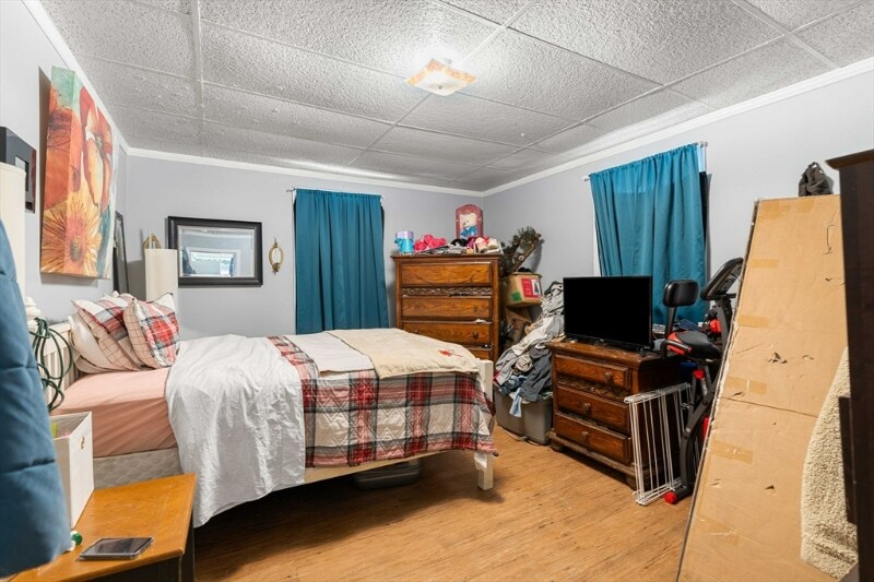 Building Photo - 151 Franklin St