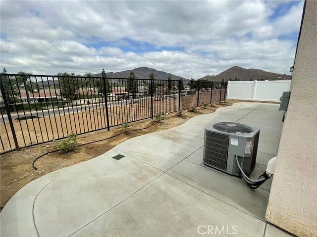 Building Photo - 2965 Flagstaff Dr