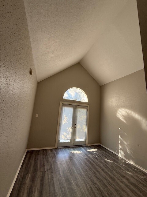 Building Photo - 14550 Fonmeadow Dr