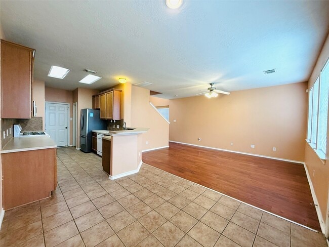 Building Photo - 12414 Jasmine Brook Ln