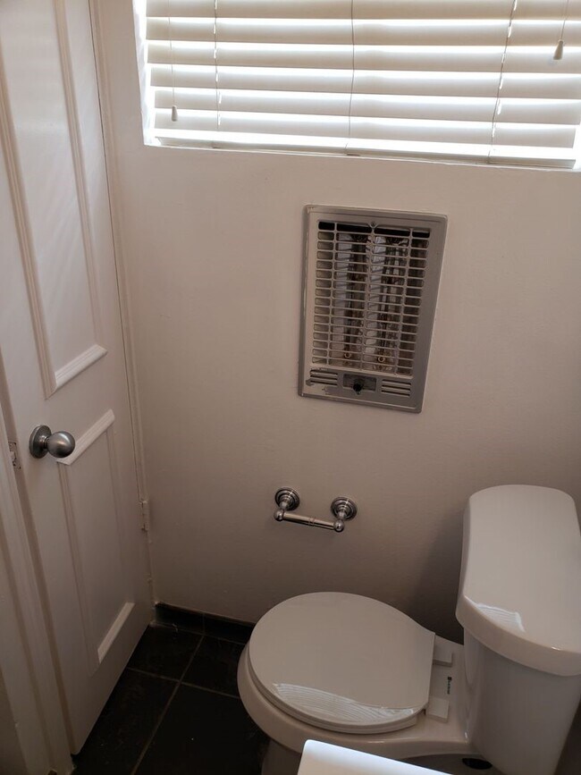 Building Photo - 2322 Richton St